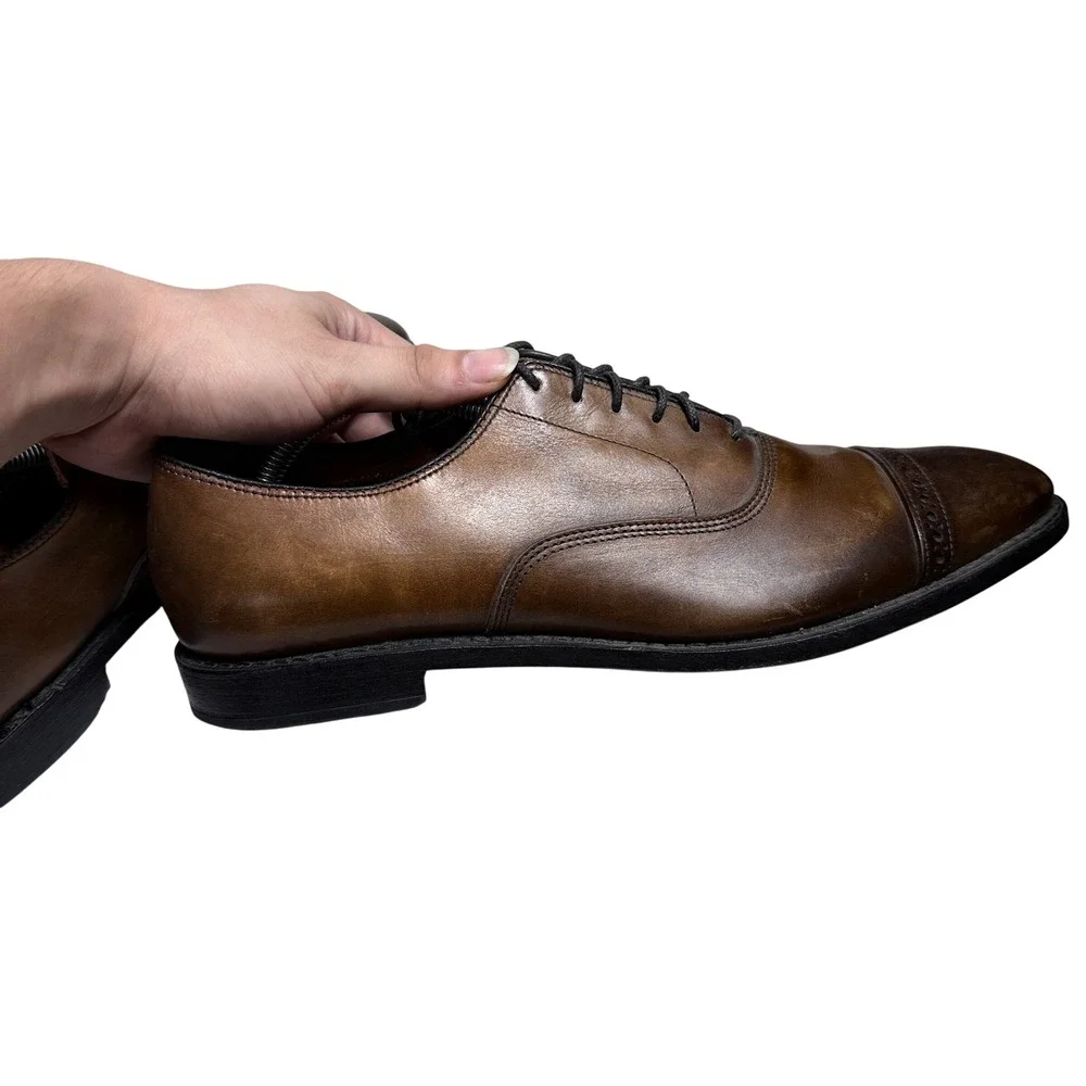 Allen Edmonds Fifth Avenue Oxford Mens 7.5 Brown Leather Cap Toe Brogue Shoes